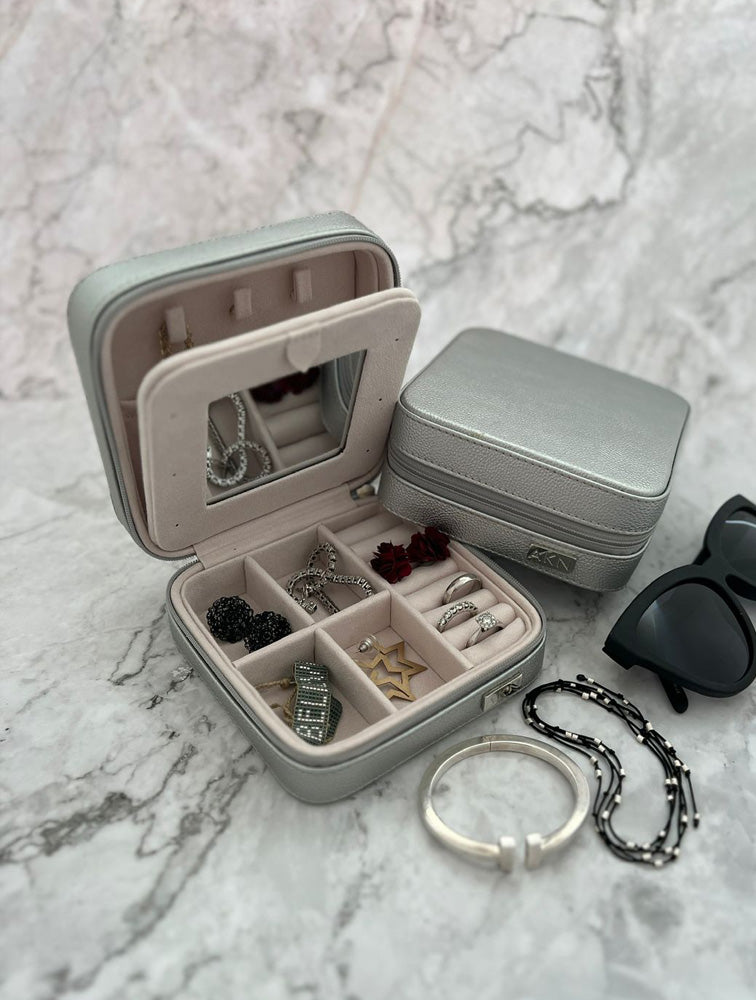 JOYERO SQUARE PLATEADO CAKN039P