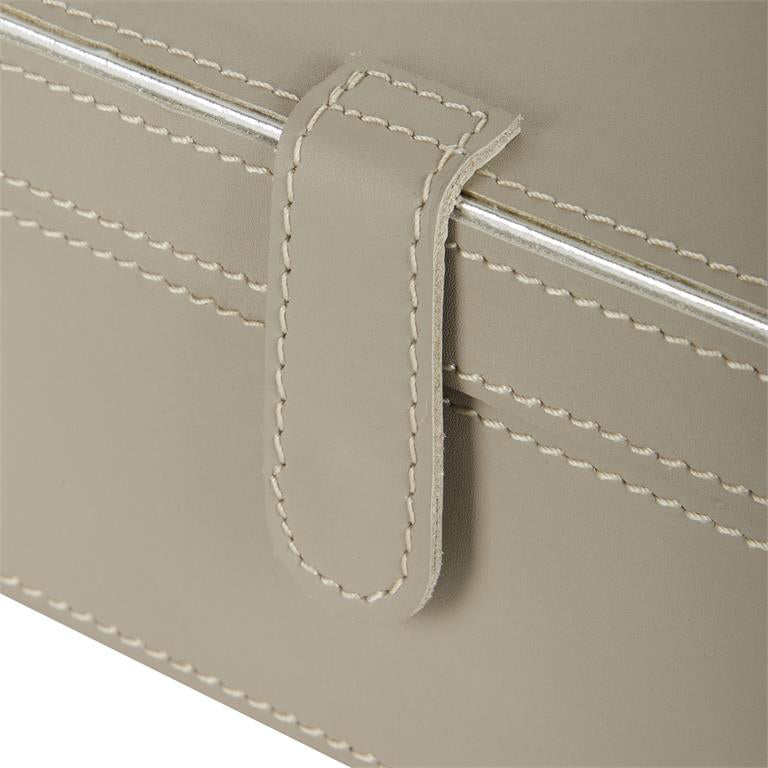 CAJA DE CUERINA DE DECORACION. X6287