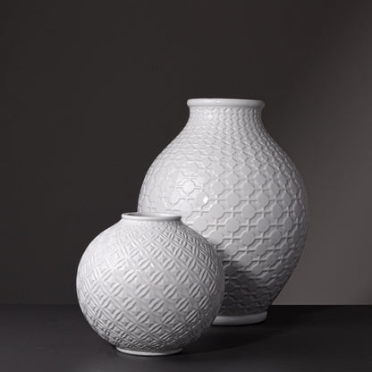 FLORERO BLANCO DE CERAMICA BOMBA X6996