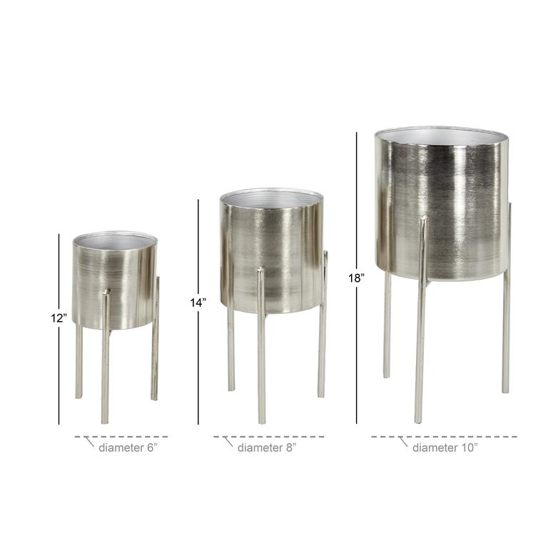 MACETERO DE METAL ALTO CON BASE GRANDE X7191G