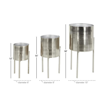 MACETERO DE METAL ALTO CON BASE GRANDE X7191G