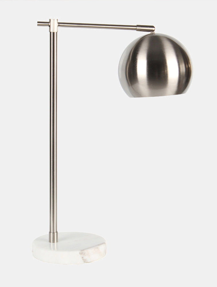 LAMPARA DE MESA METAL X7647