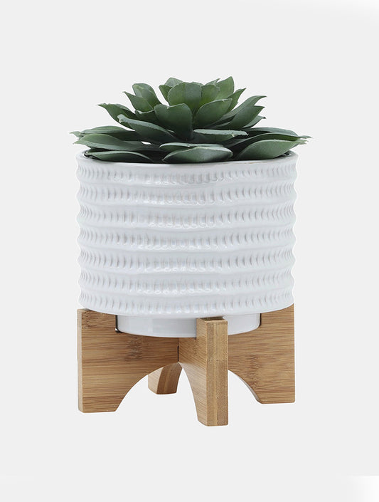 MACETA BLANCA TEXTURADA CON BASE DE MADERA 5" X8045