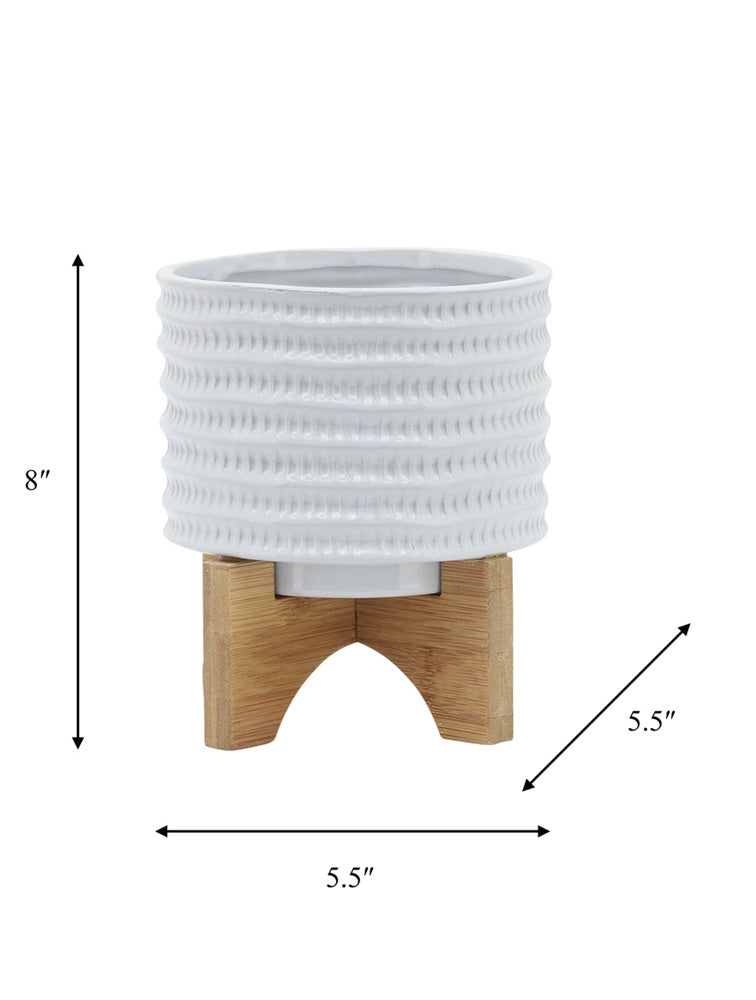 MACETA BLANCA TEXTURADA CON BASE DE MADERA 5" X8045