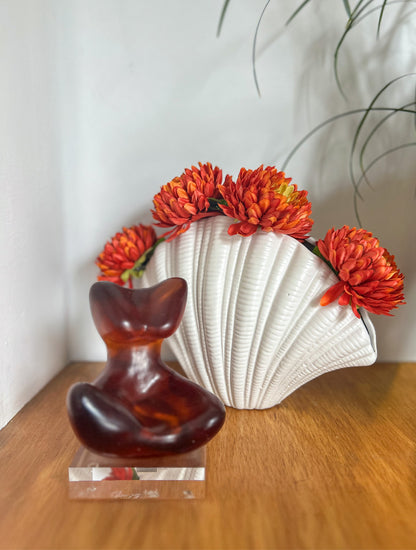 FLORERO CERAMICA CONCHA ABANICO X8164